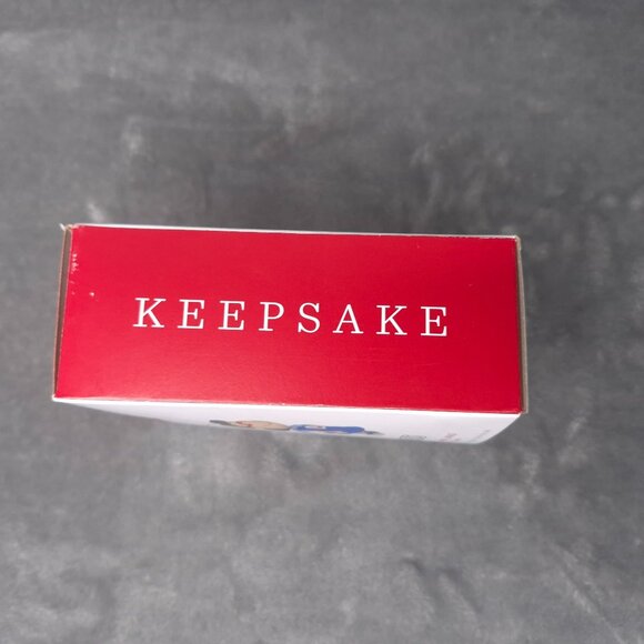 Hallmark 2024 Keepsake Ornament Super Lucy & Linus Peanuts Gang Tree Decoration - Picture 6 of 7